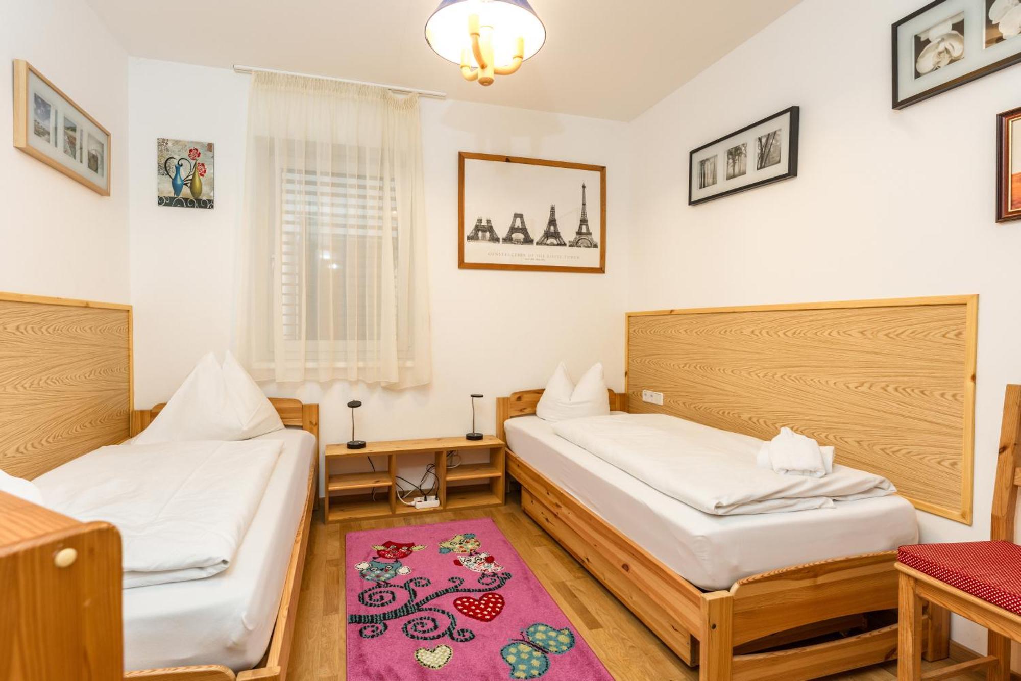 Ferienwohnungen Karoline By Schladming-Appartements الغرفة الصورة